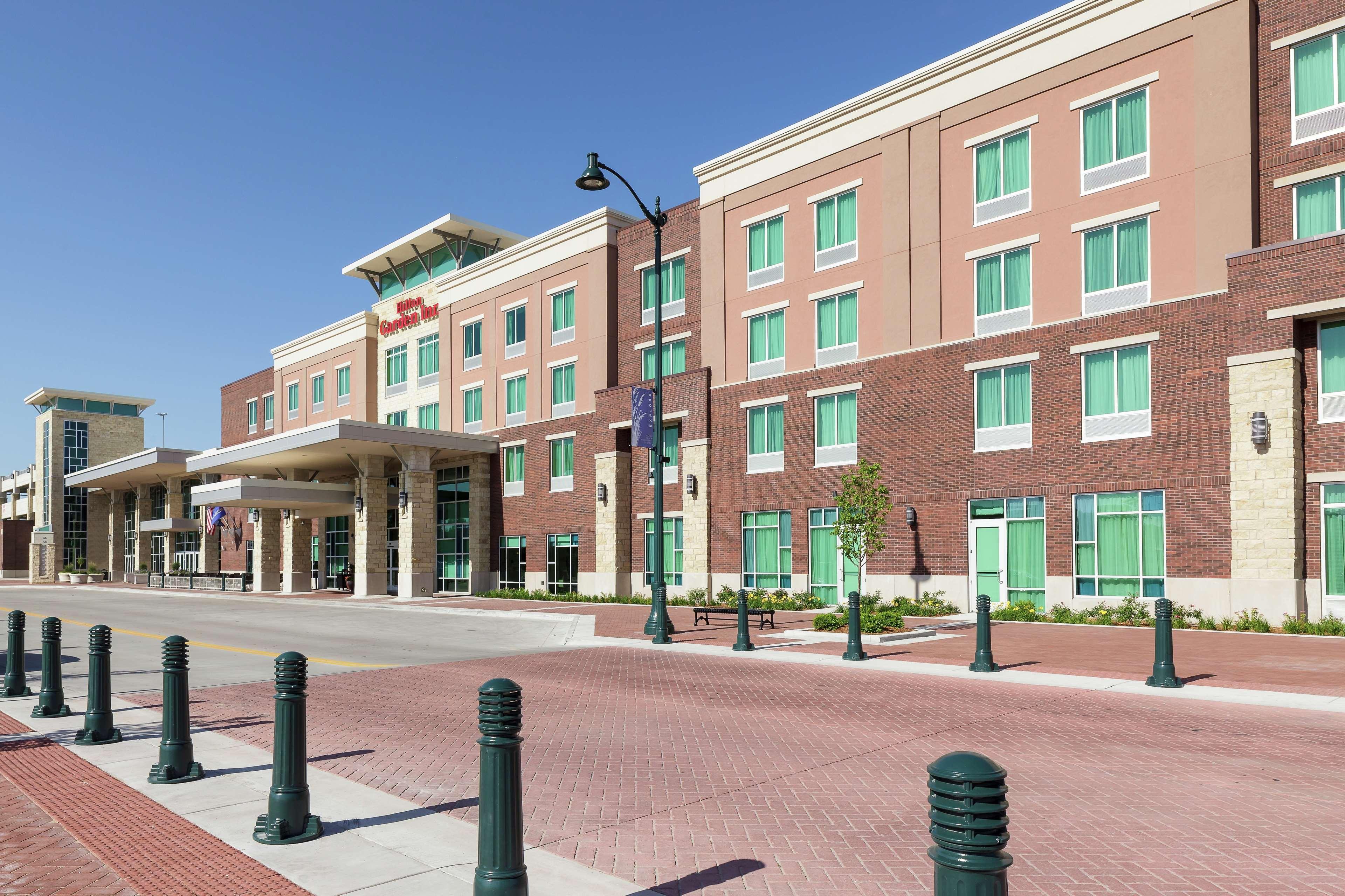 Hilton Garden Inn Manhattan Kansas Экстерьер фото