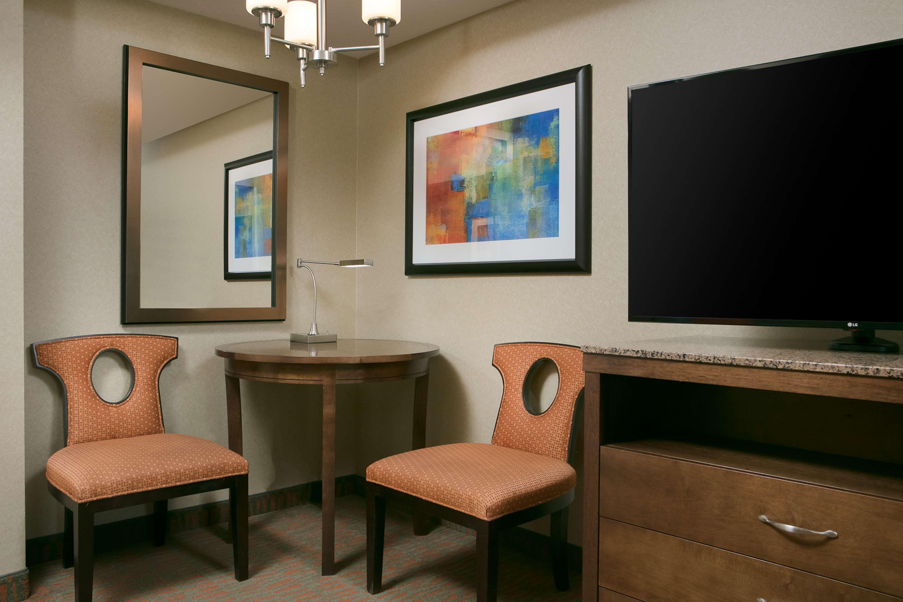 Hilton Garden Inn Manhattan Kansas Экстерьер фото
