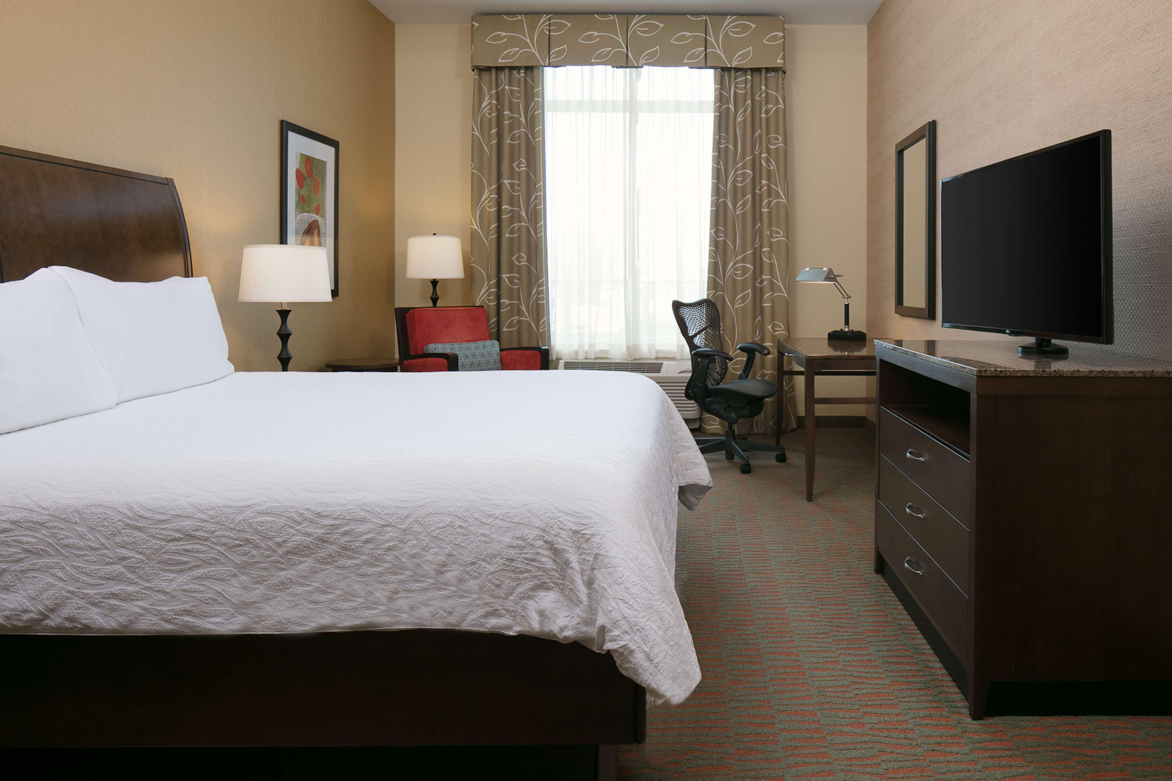 Hilton Garden Inn Manhattan Kansas Экстерьер фото