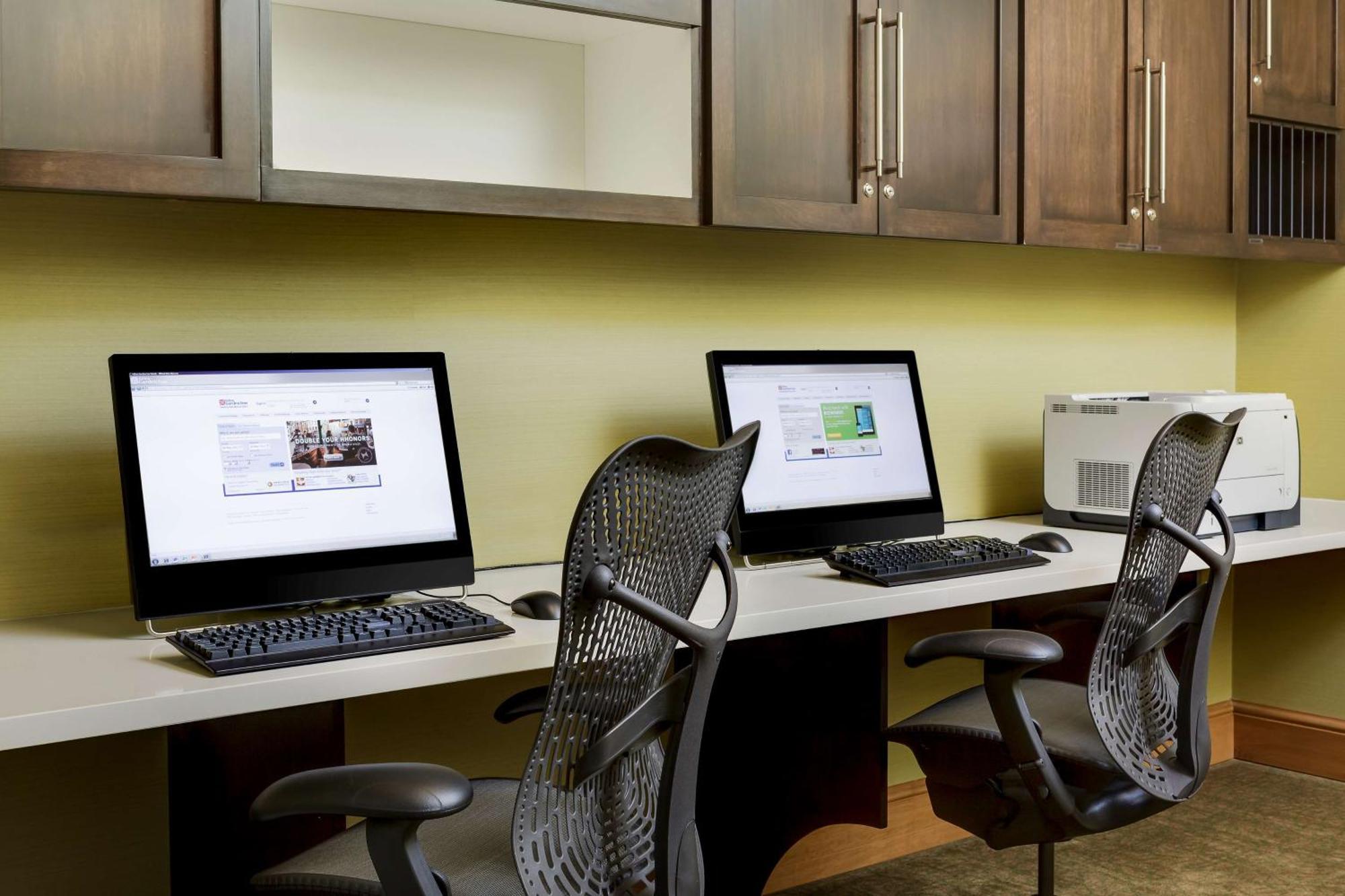 Hilton Garden Inn Manhattan Kansas Экстерьер фото