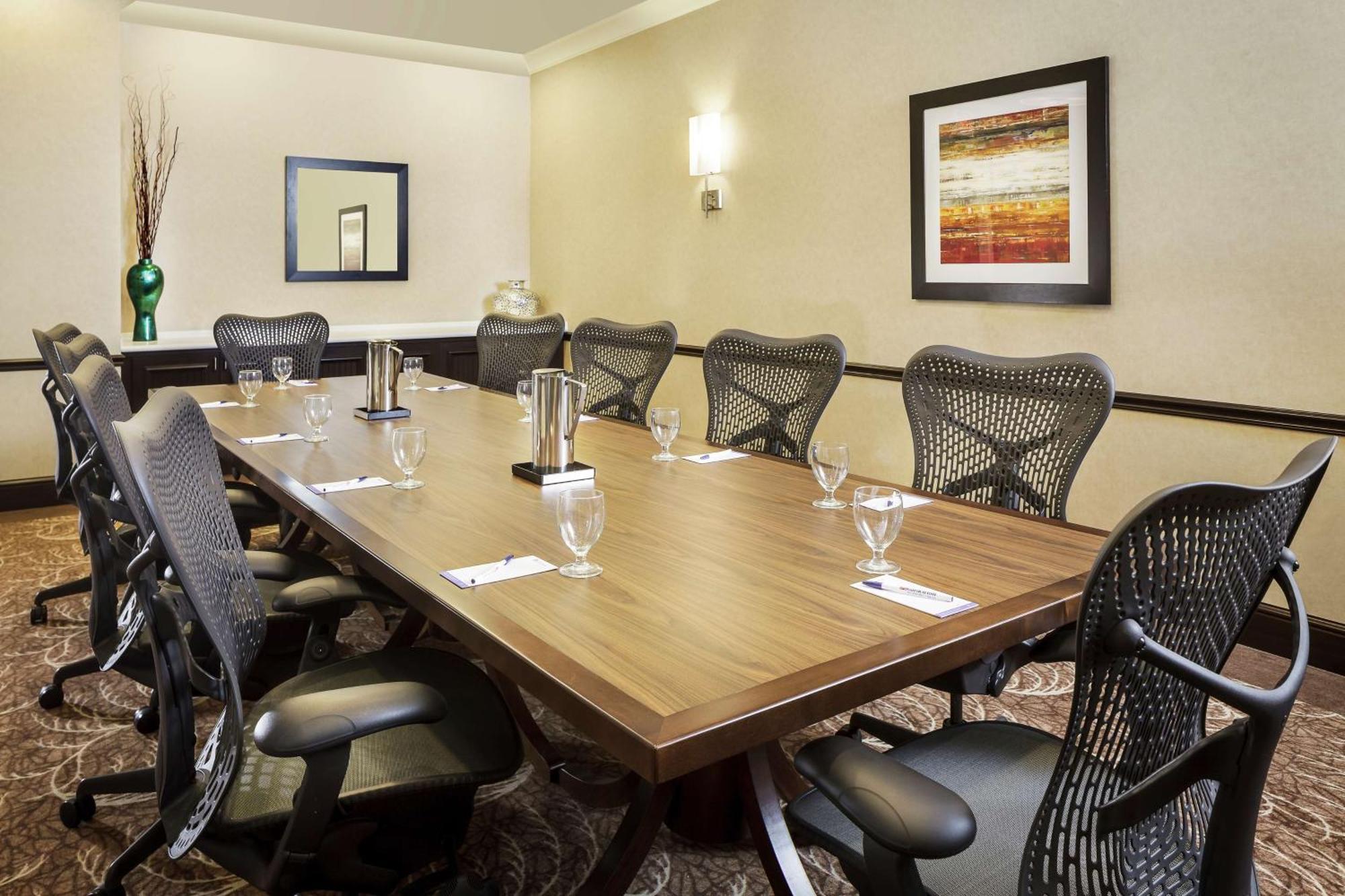 Hilton Garden Inn Manhattan Kansas Экстерьер фото