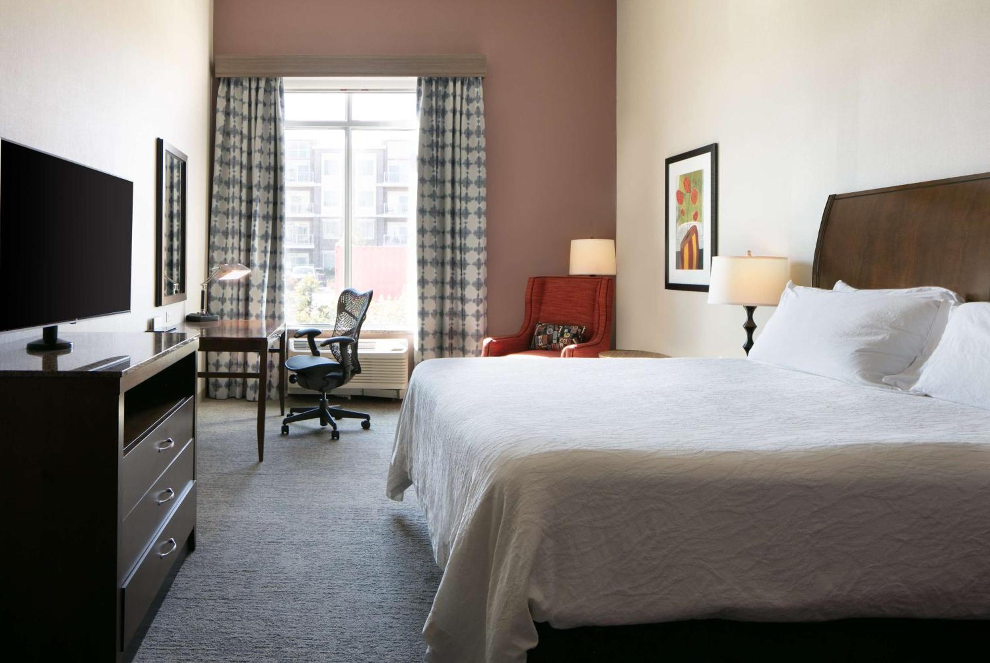 Hilton Garden Inn Manhattan Kansas Экстерьер фото