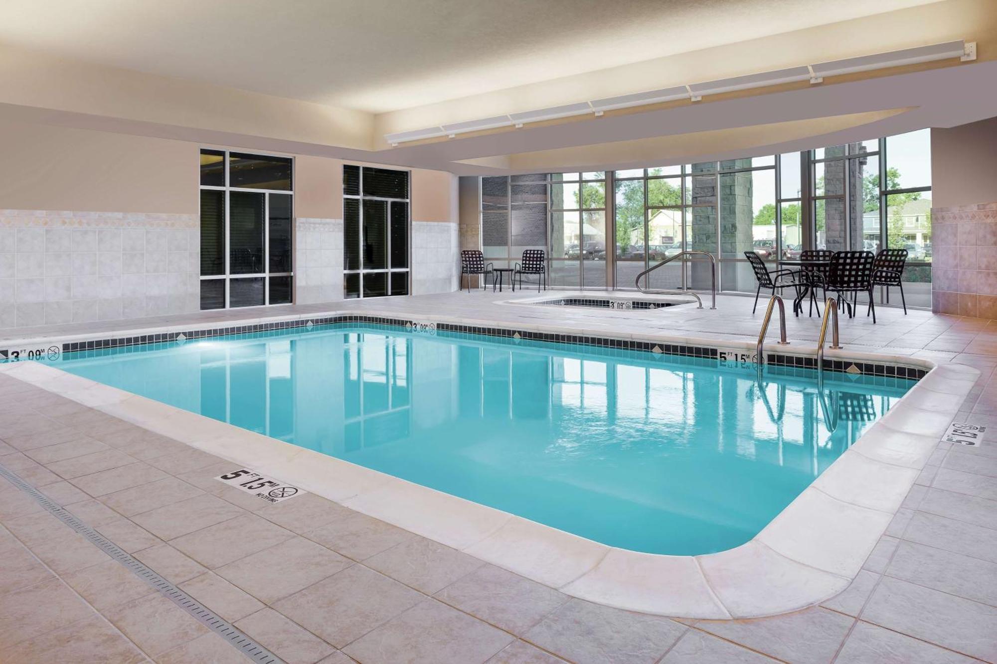 Hilton Garden Inn Manhattan Kansas Экстерьер фото